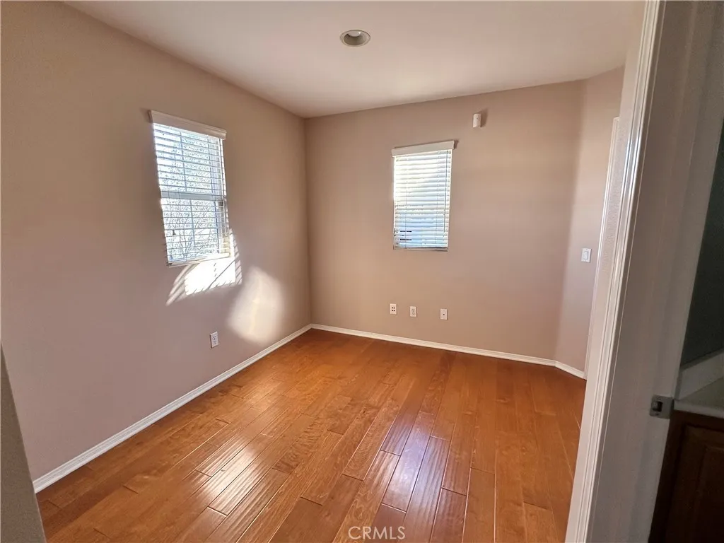 Additional image 48 of 23327 Clearwater Ln, Valencia, CA 91355