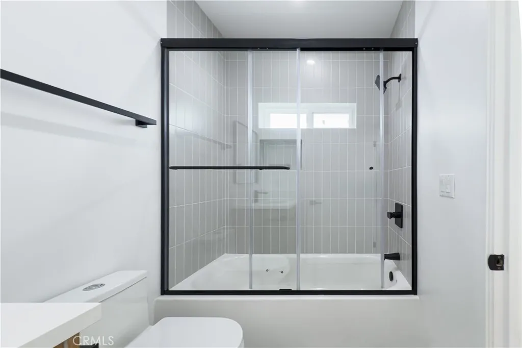 Additional image 28 of 121 S Coronado Unit 1/2, Los Angeles, CA 90057