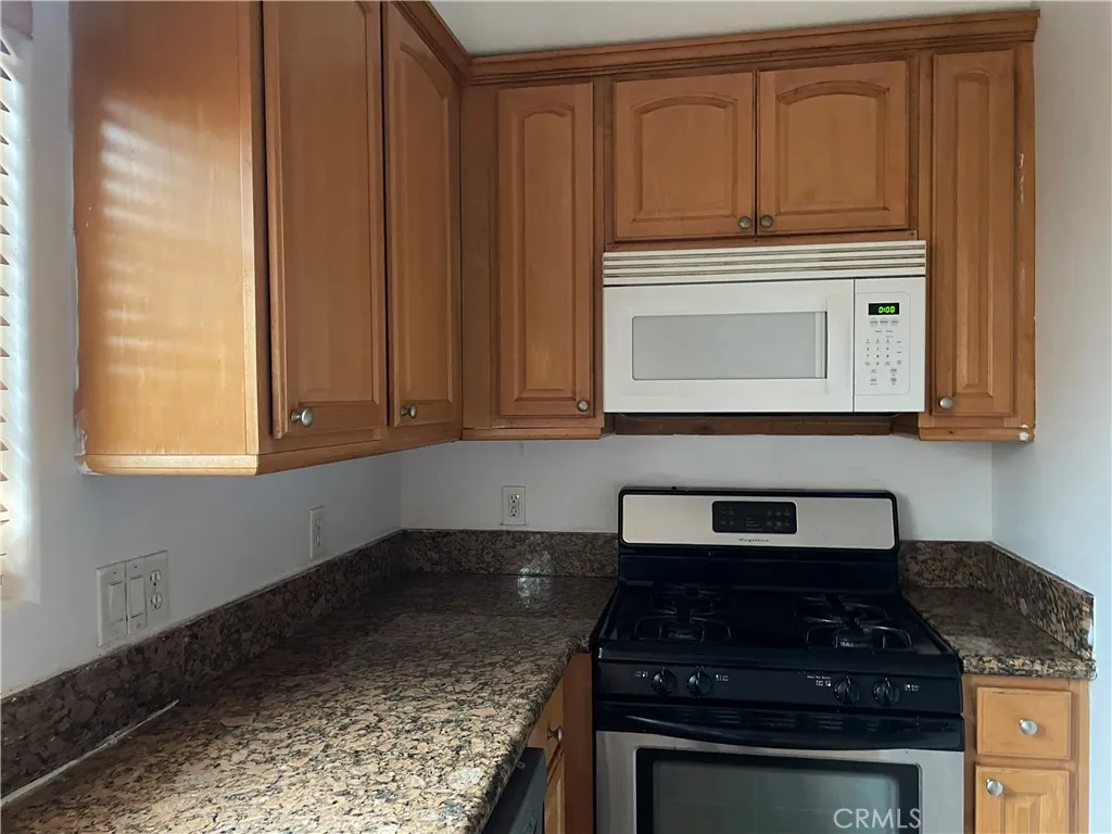 Additional image 27 of 8425 Burnet Avenue, North Hills, CA 91343