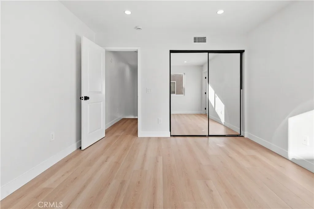 Additional image 113 of 552 Hahn Ave, Glendale, CA 91203