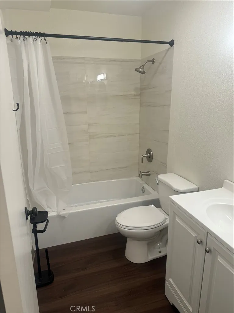 Additional image 12 of 811 Java, Inglewood, CA 90301