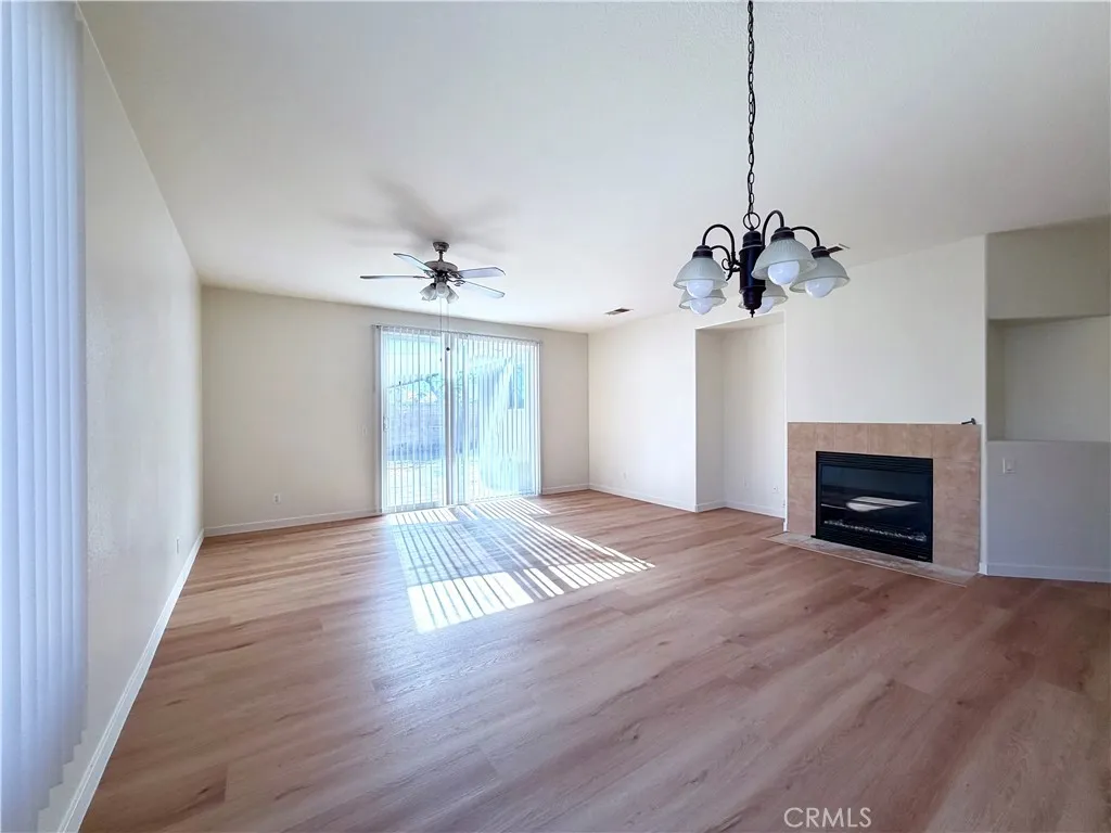 Additional image 3 of 1042 Sun Up Cir, San Jacinto, CA 92582