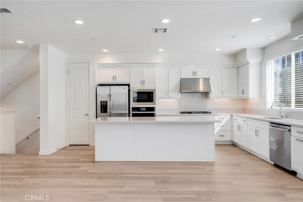 Additional image 41 of 582 Cultivate, Irvine, CA 92618