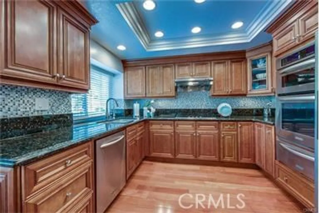 Additional image 17 of 11 Davis, Irvine, CA 92620