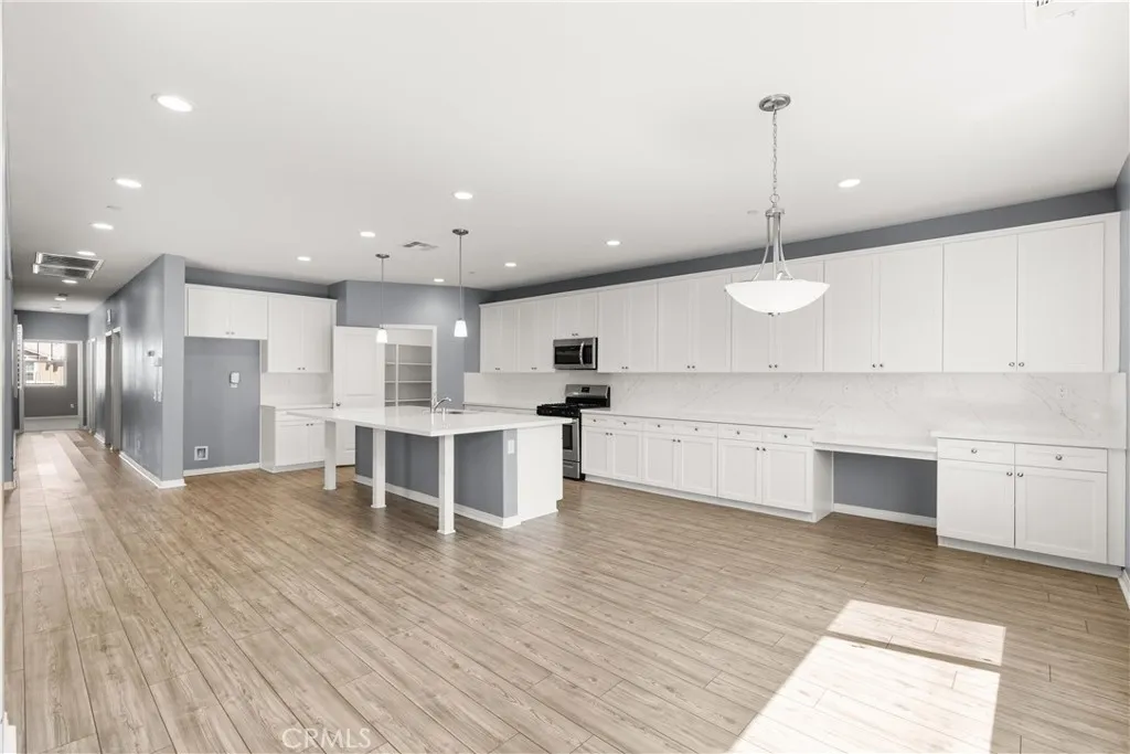 Additional image 63 of 41719 Wayladn Court, Lancaster, CA 93536