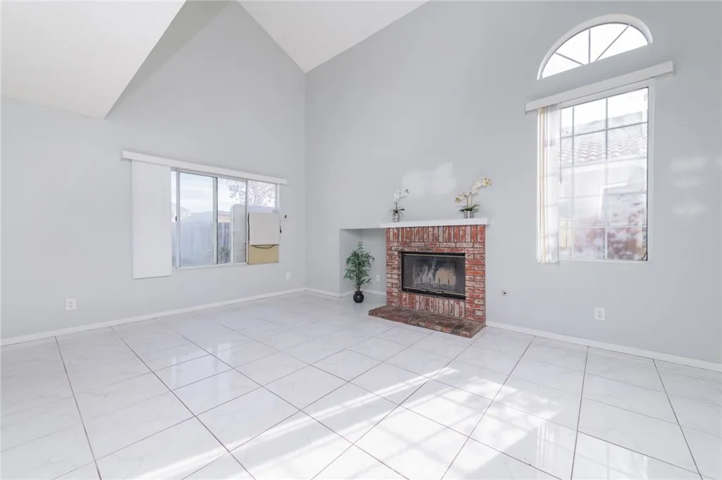 Additional image 32 of 1955 Sierra Espadan Rd, Perris, CA 92571