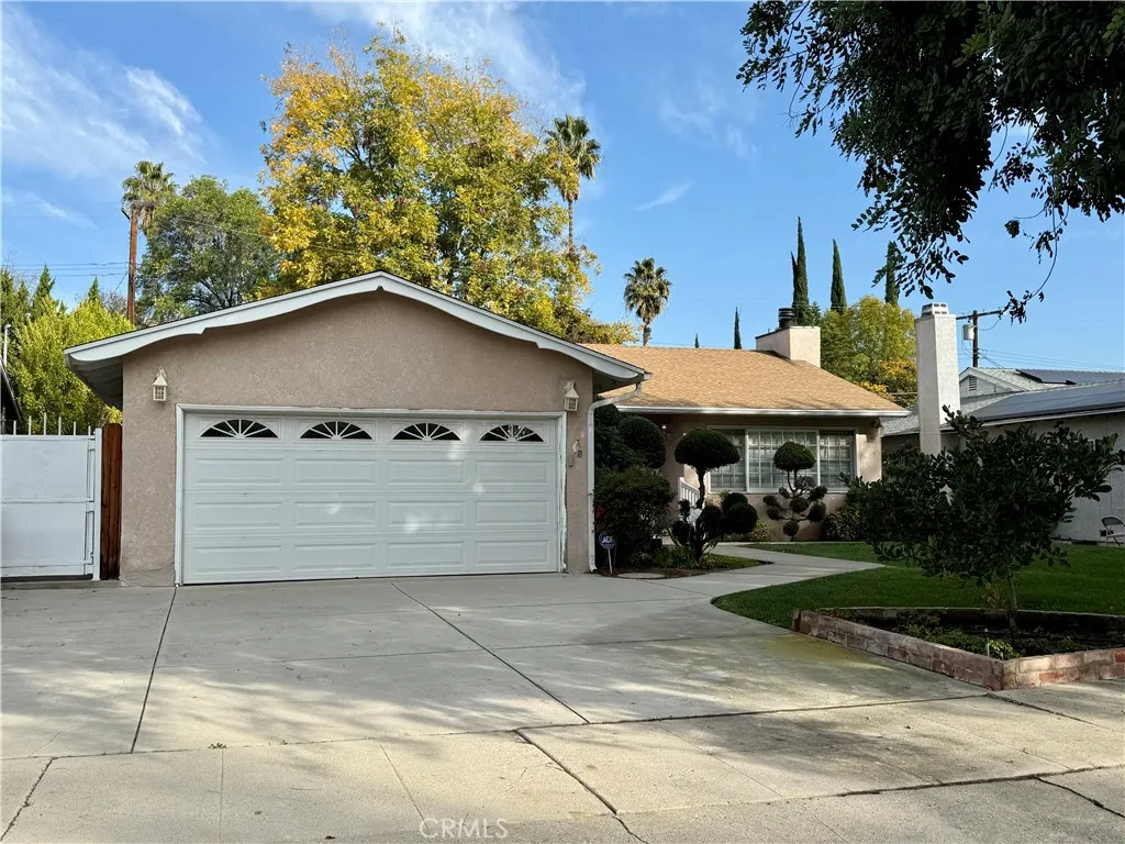 Additional image 3 of 22329 Kittridge St, Woodland Hills, CA 91303