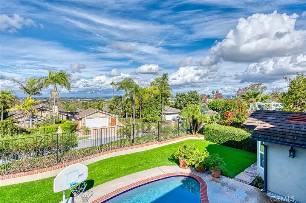 Additional image 7 of 2641 Alta Vista Dr, Newport Beach, CA 92660