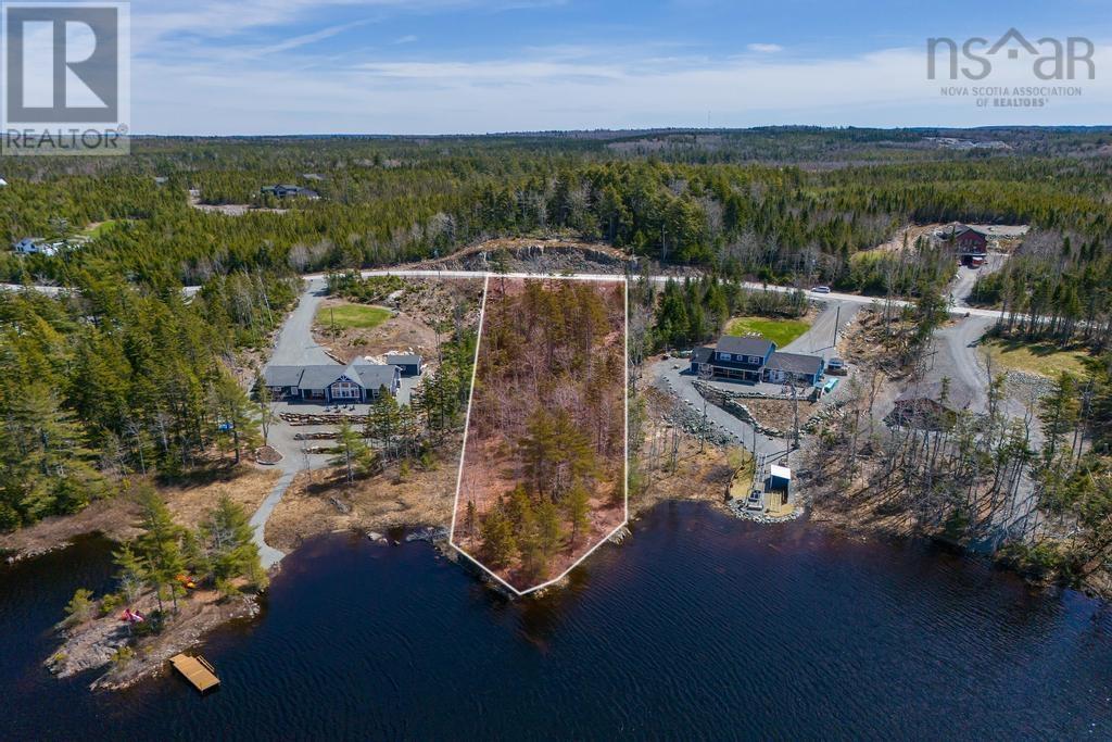 Property image for 32 Meek Arm Trail|Mount Uniacke, Nova Scotia B0N1Z0