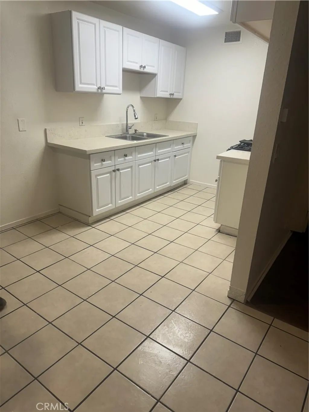 Additional image 4 of 811 Java, Inglewood, CA 90301