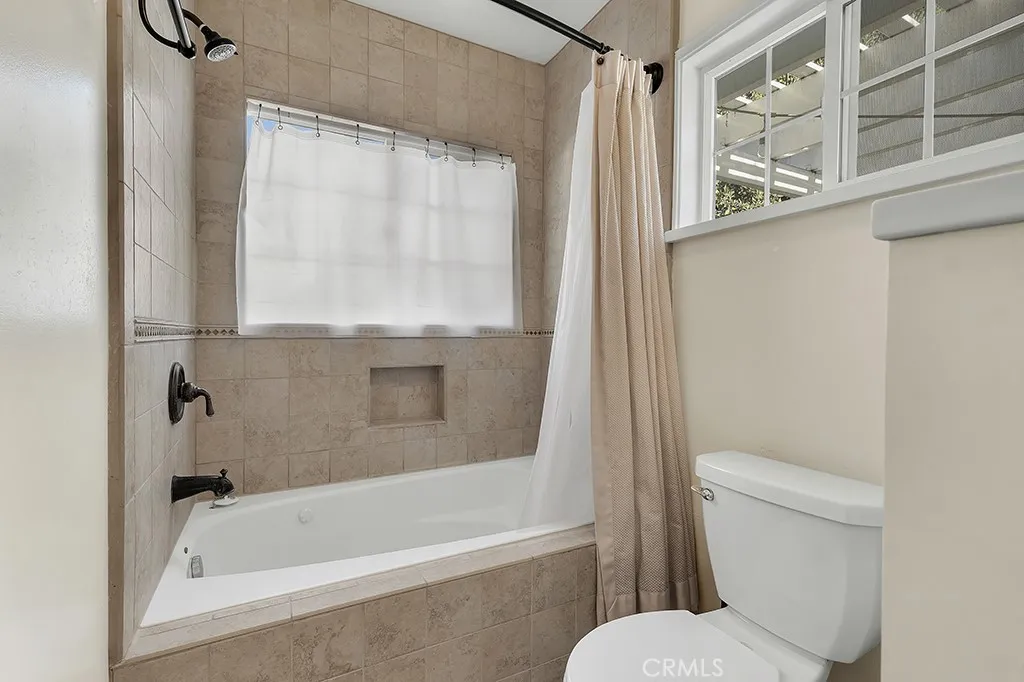 Additional image 28 of 626 Roselli St, Burbank, CA 91501