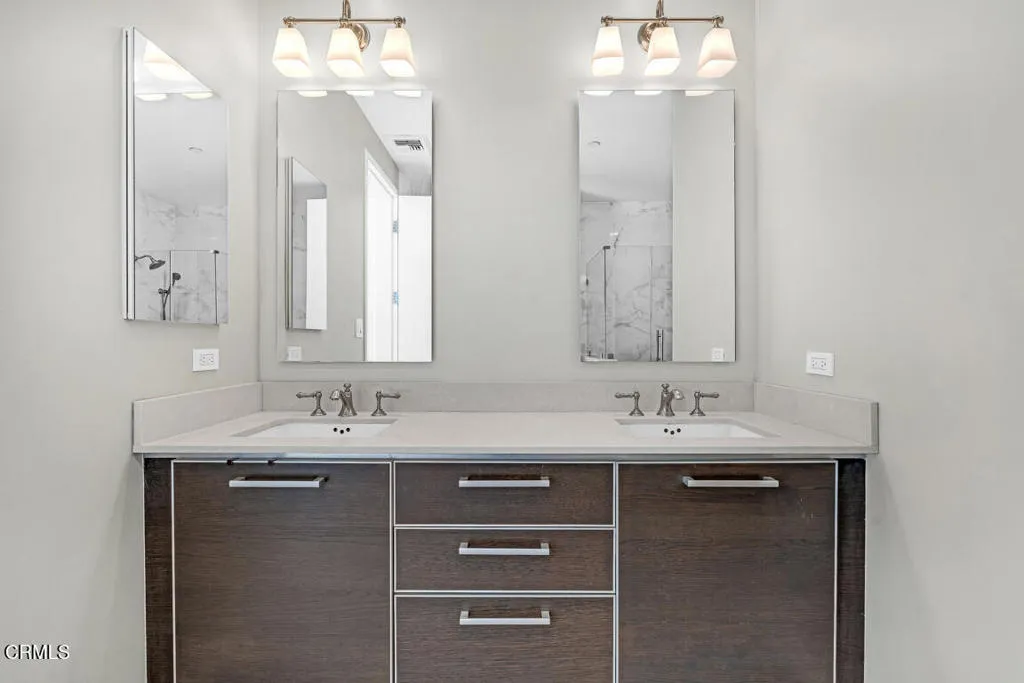 Additional image 96 of 801 S Grand Avenue Unit 1710, Los Angeles, CA 90017