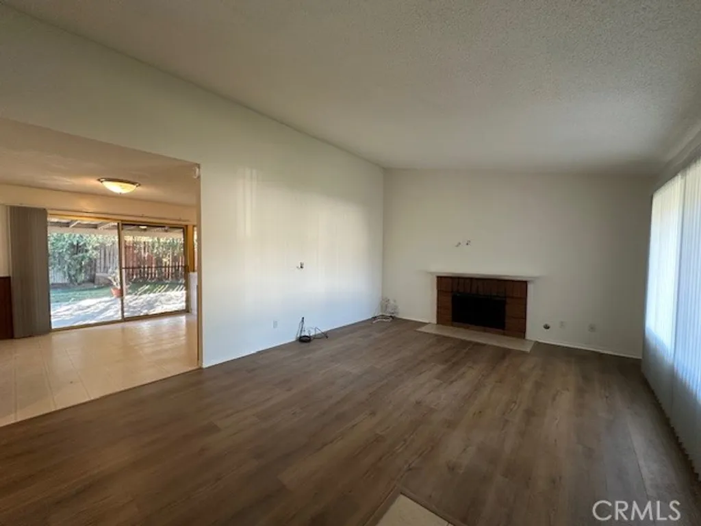 Additional image 3 of 528 Shenandoah Street, Thousand Oaks, CA 91360