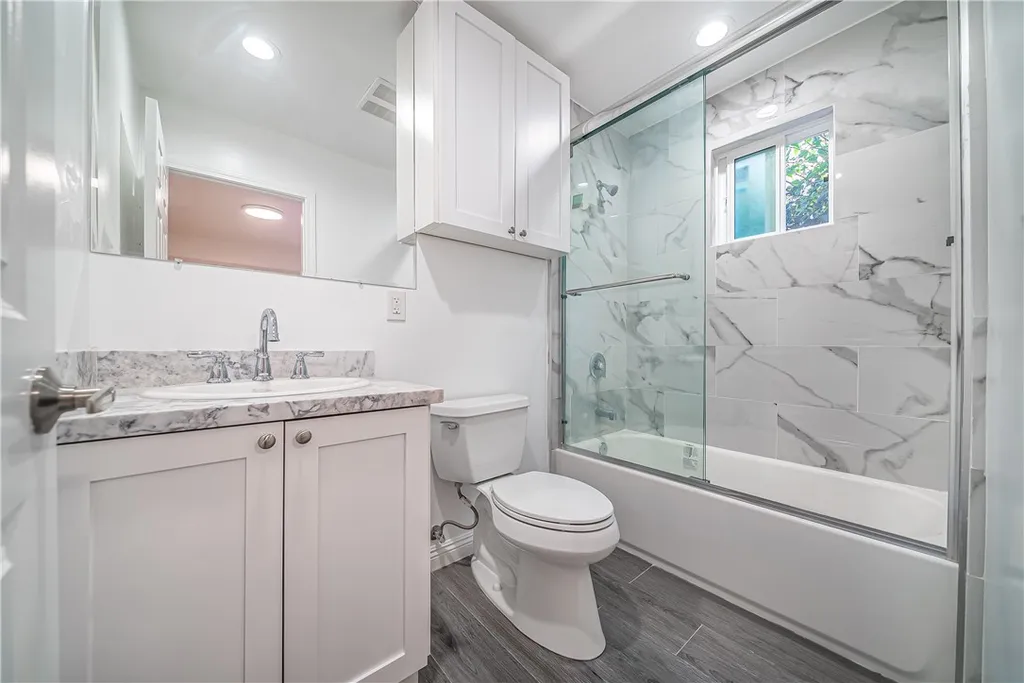 Additional image 32 of 23230 Ladrillo, Woodland Hills, CA 91367