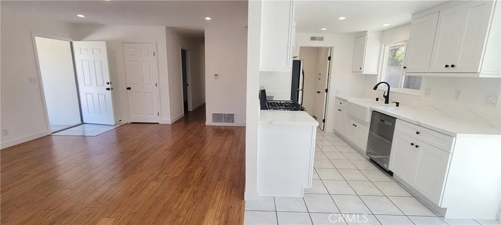 Additional image 4 of 17171 Rotterdam Lane, Huntington Beach, CA 92647