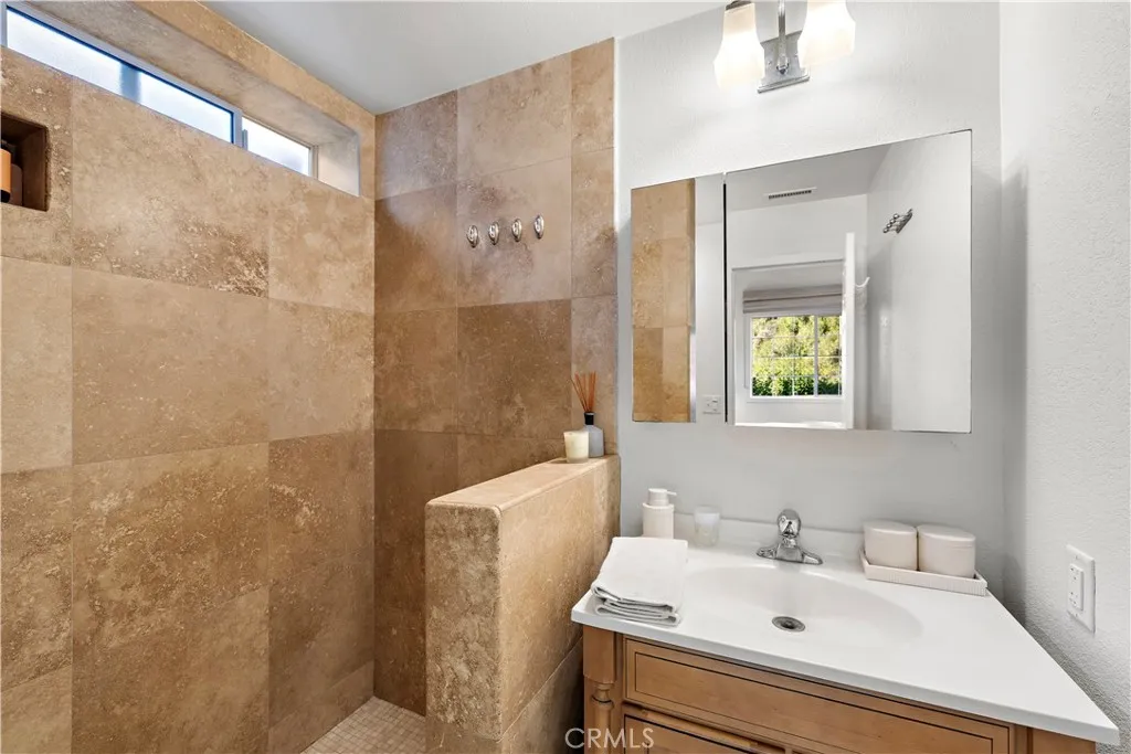 Additional image 35 of 1315 Dunning Drive Unit B, Laguna Beach, CA 92651