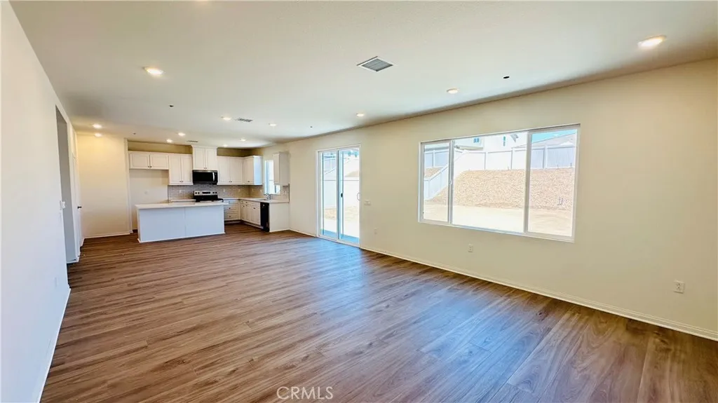 Additional image 3 of 25660 Sedona Ln, Homeland, CA 92548