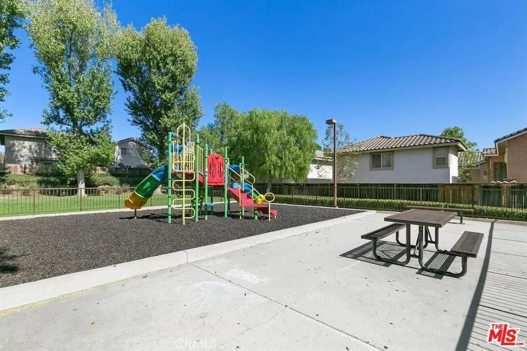 Additional image 13 of 1050 Harbor Heights Unit I, Harbor City, CA 90710