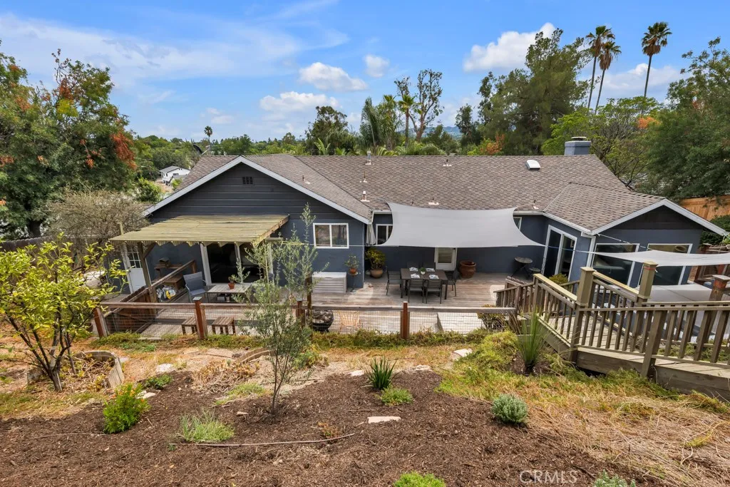 Additional image 55 of 19419 Oxnard Street, Tarzana, CA 91356