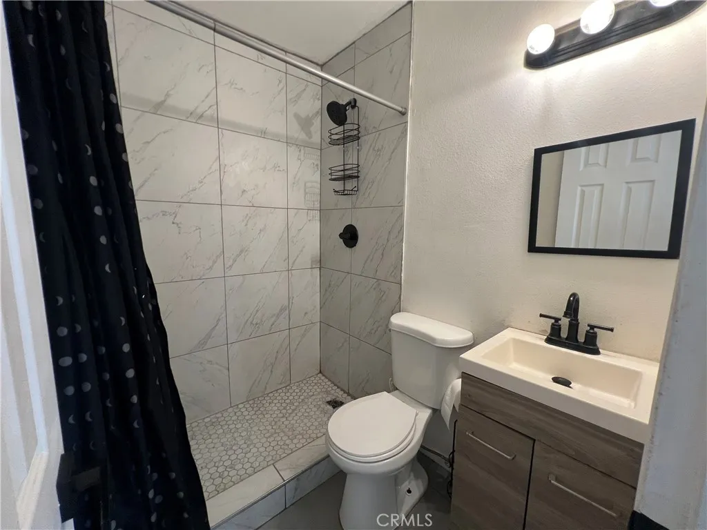 Additional image 8 of 1233 Lawton St, Redlands, CA 92374