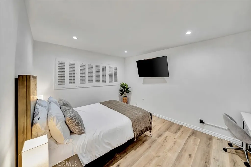 Additional image 141 of 16127 Hartsook Street, Encino, CA 91436