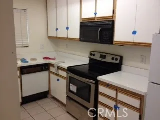 Additional image 23 of 79 Huntington, Irvine, CA 92620