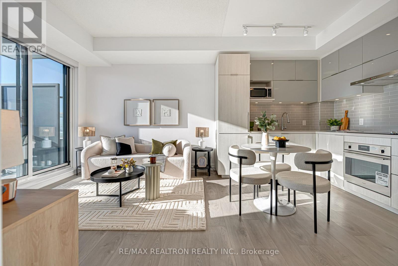 Property image for 1109B - 8 ROUGE VALLEY DRIVE W|Markham (Unionville), Ontario L6G0G8