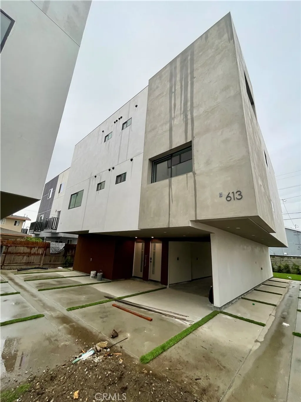 Property image for 613 W 41st Place, Los Angeles, CA 90037