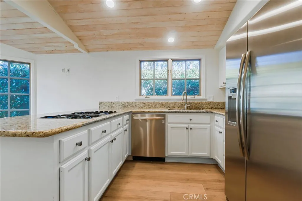 Additional image 7 of 1 Malaga Ln W, Manhattan Beach, CA 90266