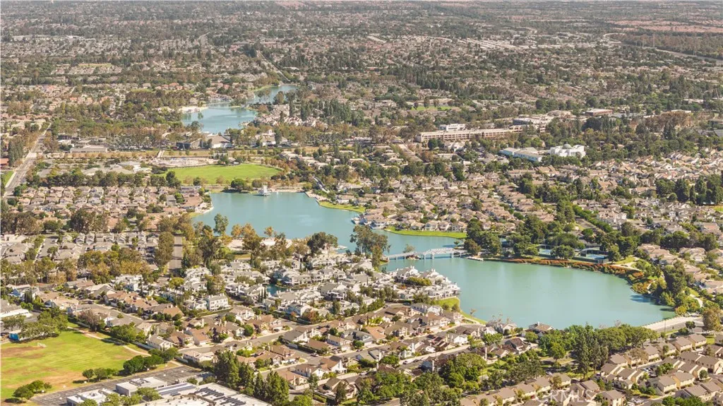 Additional image 37 of 49 Thicket, Irvine, CA 92614