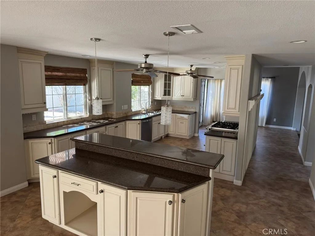 Additional image 11 of 1990 Willowbrook Dr, Oceanside, CA 92056