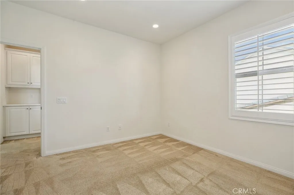 Additional image 21 of 122 Barnes Rd, Tustin, CA 92782