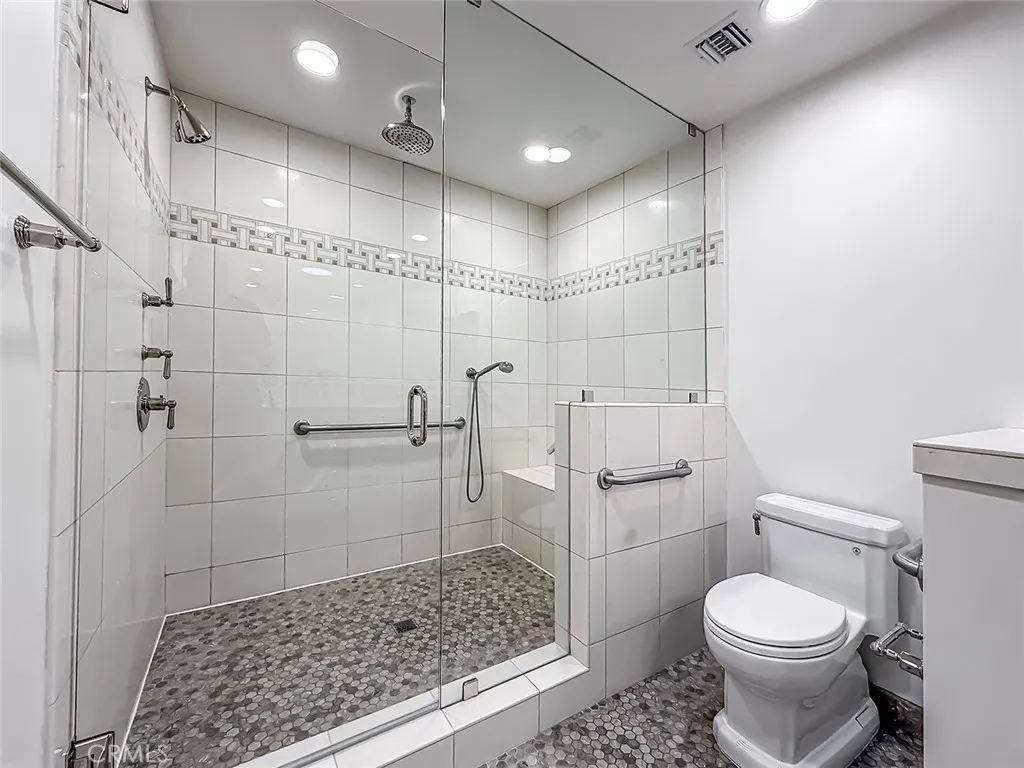 Additional image 40 of 15452 Varden, Sherman Oaks, CA 91403