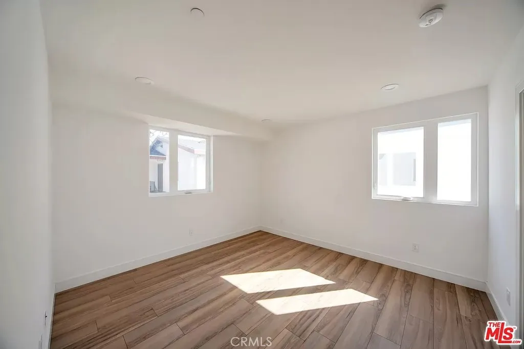 Additional image 55 of 2153 S West View Street, Los Angeles, CA 90016