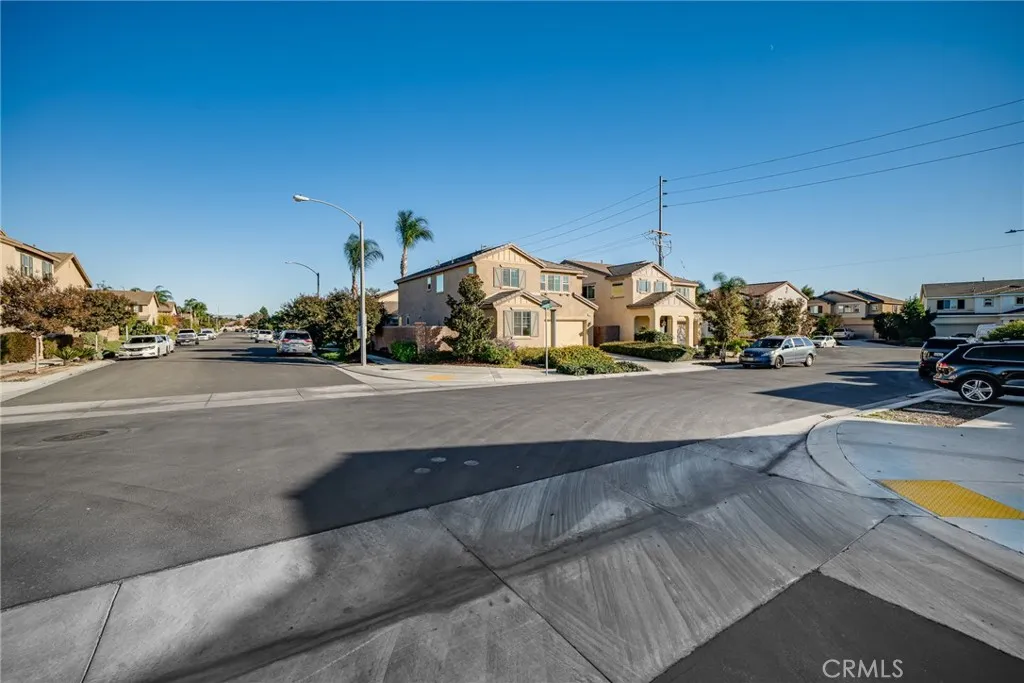 Additional image 56 of 7086 Stratus Street, Eastvale, CA 92880