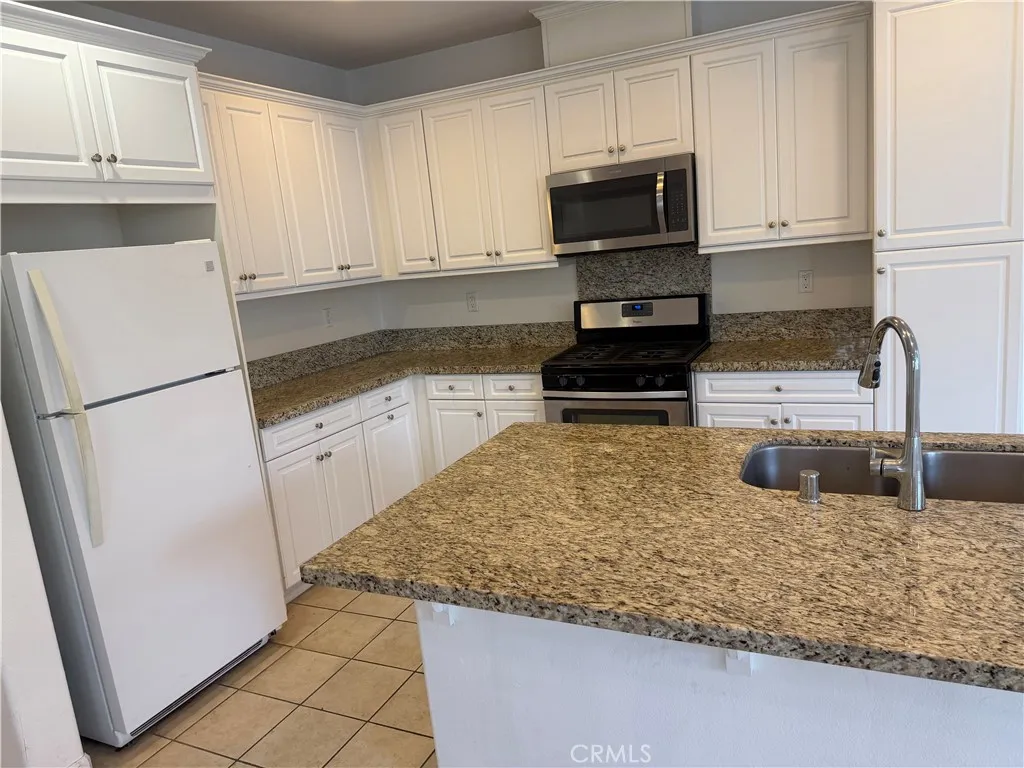 Additional image 8 of 3010 E Via Fiano, Ontario, CA 91764