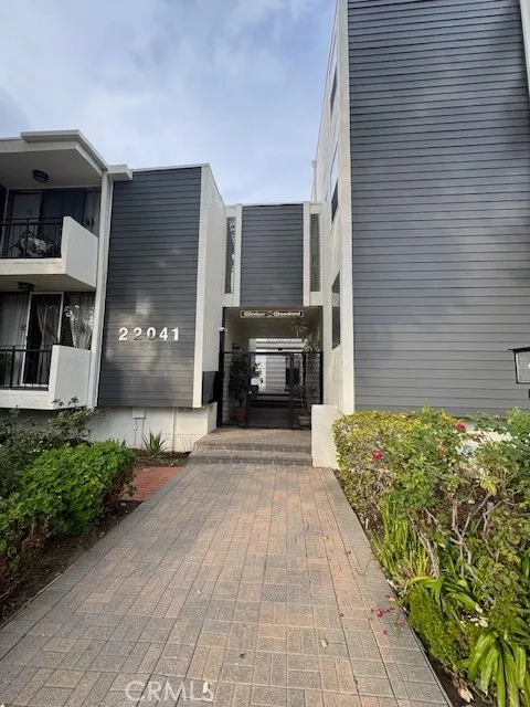 Additional image 17 of 22041 Costanso Unit 103, Woodland Hills, CA 91364