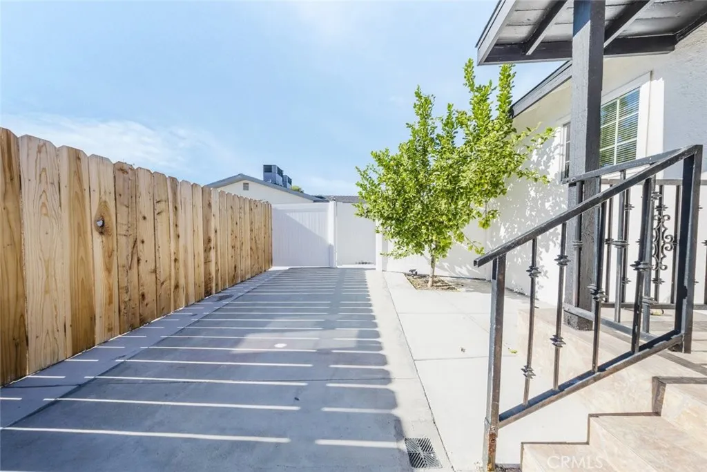 Additional image 41 of 10503 Cantara Street, Sun Valley, CA 91352