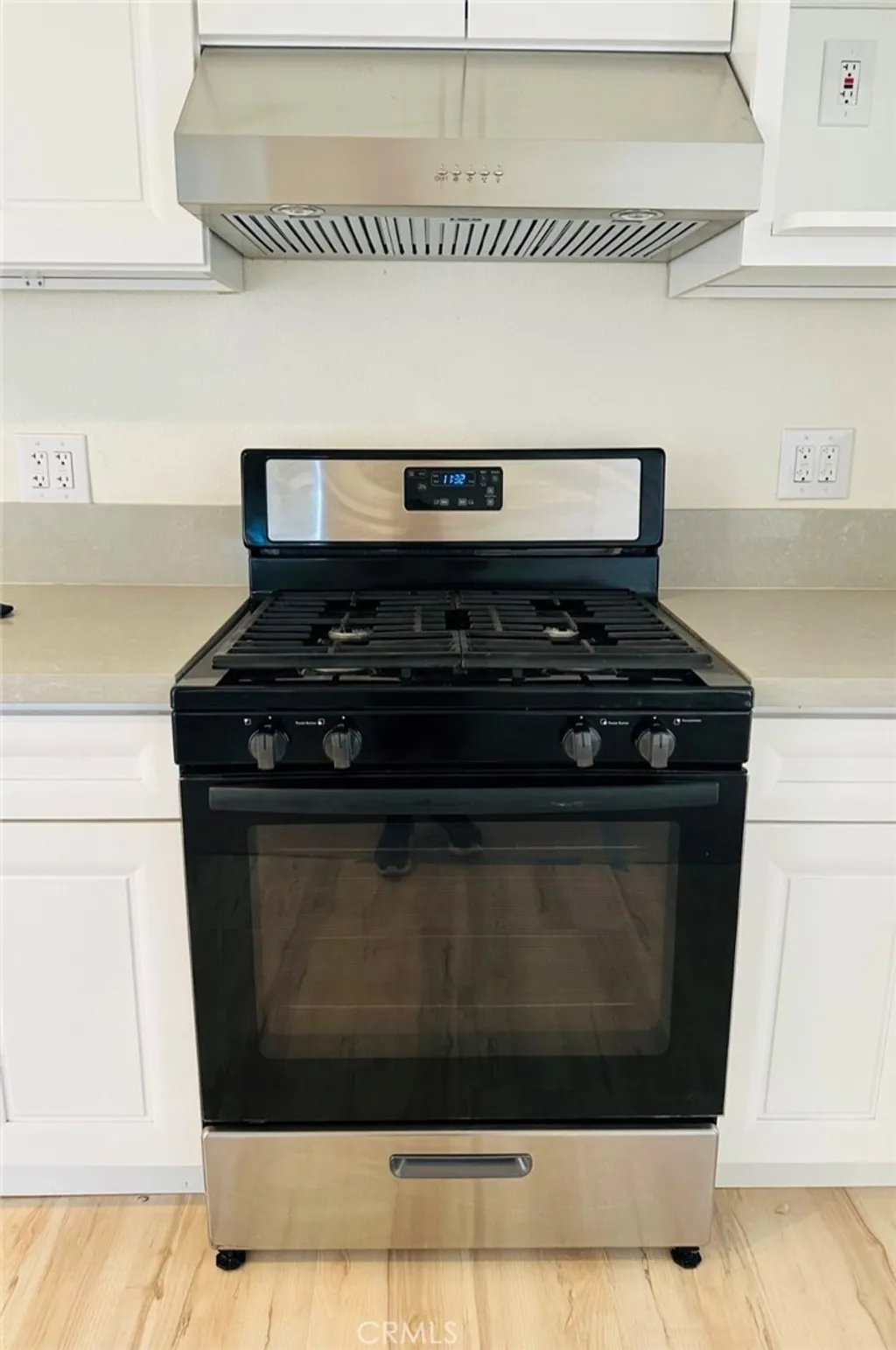 Additional image 5 of 3374 Fashion Avenue, Long Beach, CA 90810