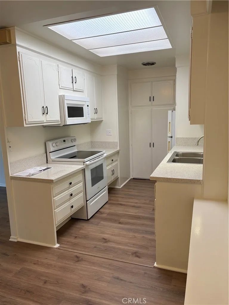 Additional image 50 of 2280 Via Mariposa West Unit N, Laguna Woods, CA 92637