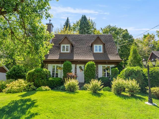 2736 Route de l'Aéroport|Québec (La Haute-Saint-Charles), Quebec G3K1B1