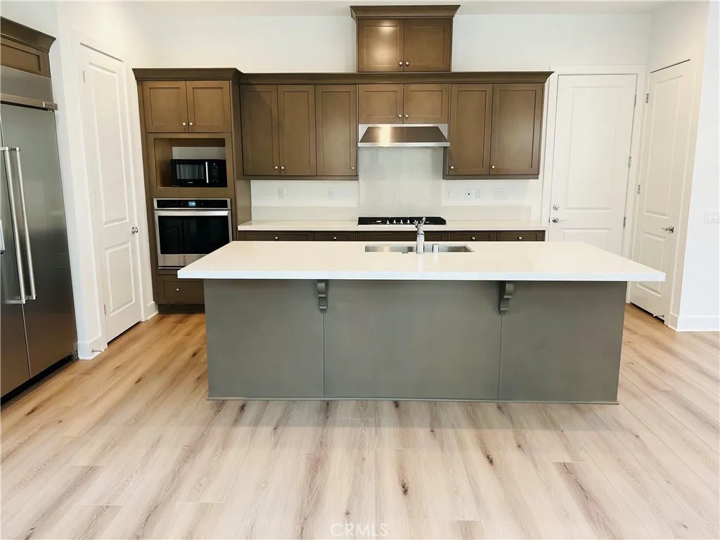 Additional image 3 of 28526 Damson Ln, Saugus, CA 91350