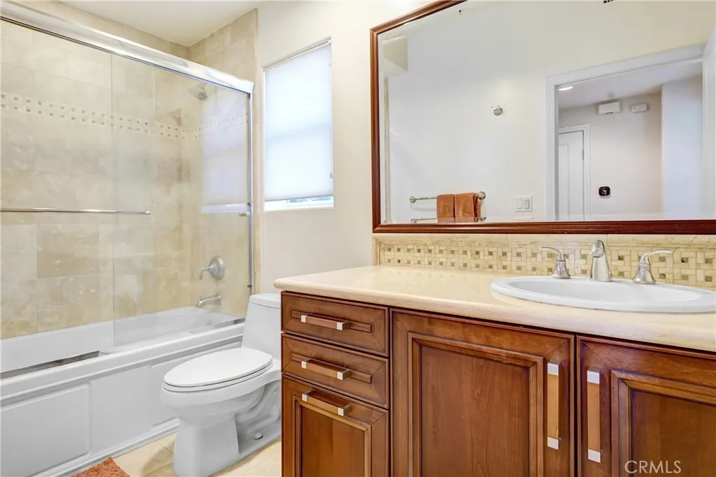 Additional image 33 of 11323 Huston St Unit 11, North Hollywood, CA 91601