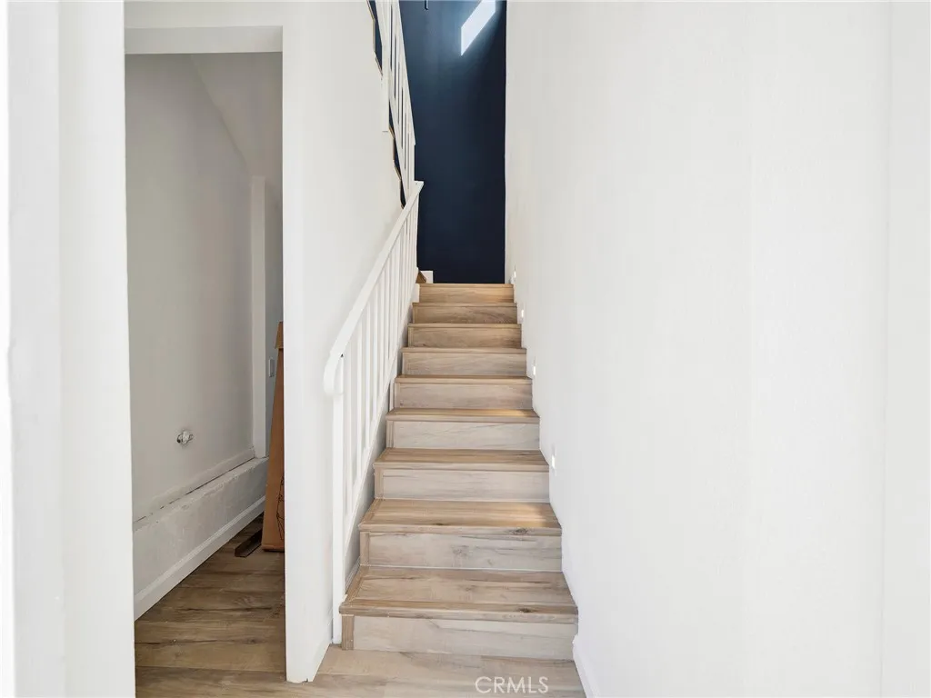 Additional image 22 of 727 Robinson, Los Angeles, CA 90026