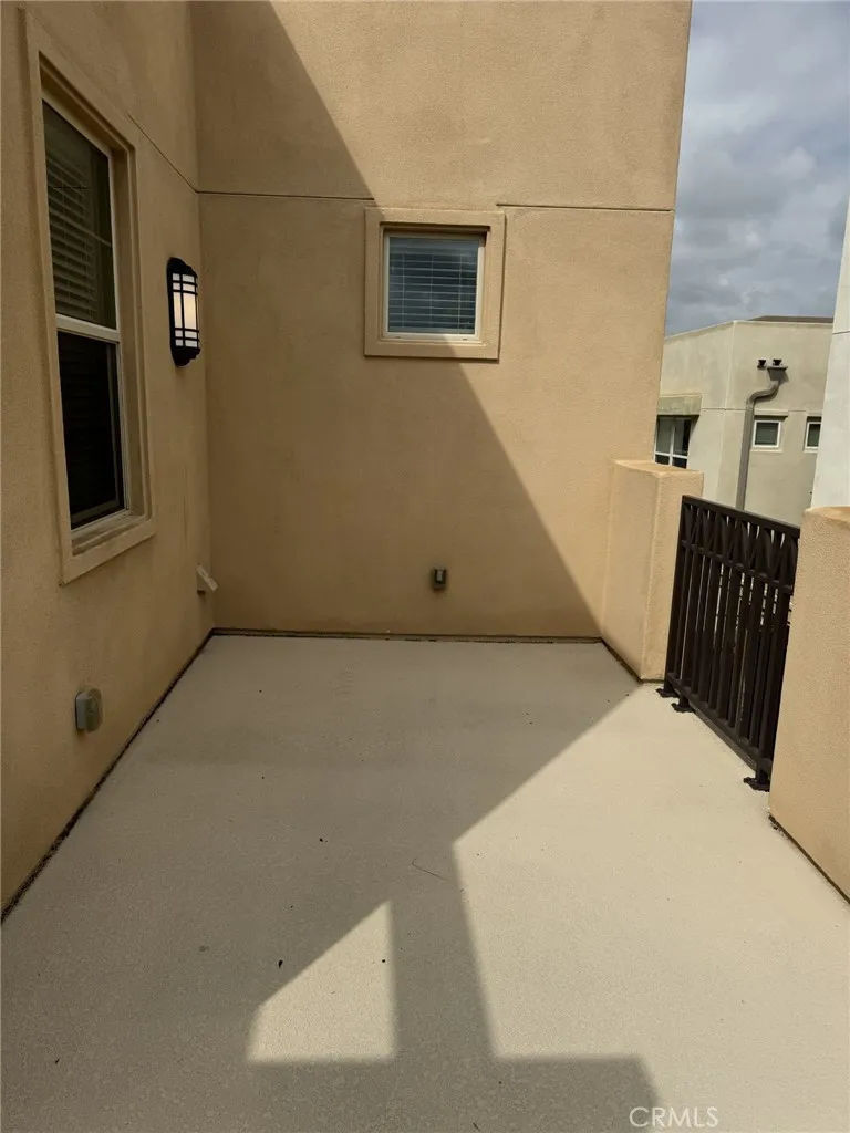 Additional image 53 of 233 Radial, Irvine, CA 92618