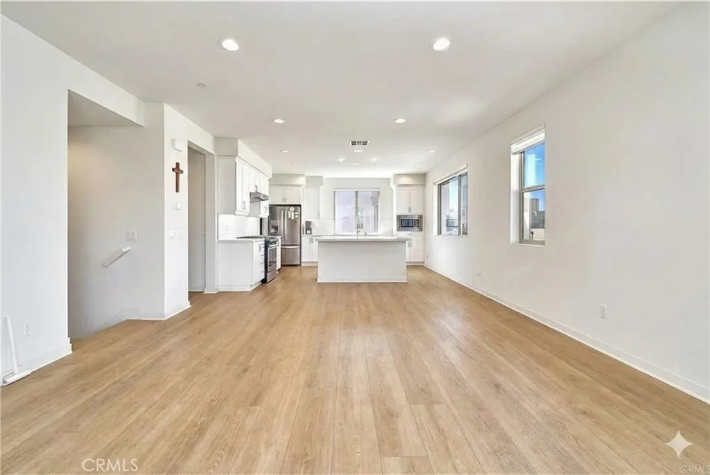 Additional image 20 of 126 Novel, Irvine, CA 92618