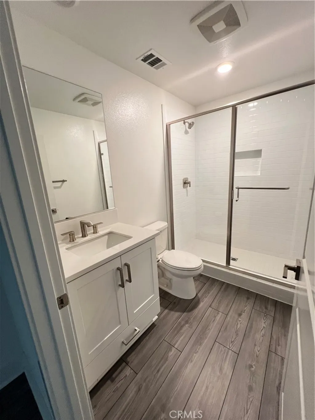 Additional image 11 of 124 Sash, Irvine, CA 92618