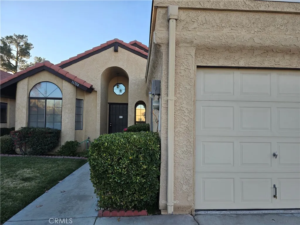 Additional image 2 of 11704 Juniper Dr, Apple Valley, CA 92308