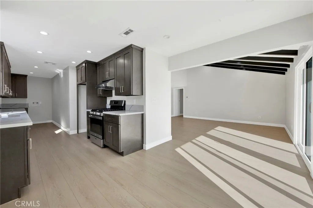 Additional image 6 of 22540 Roscoe Boulevard, West Hills, CA 91304