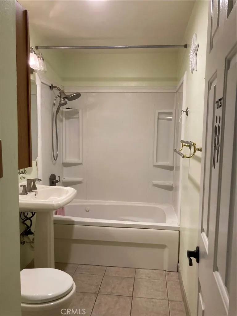 Additional image 36 of 1201 E Elizabeth St, Barstow, CA 92311